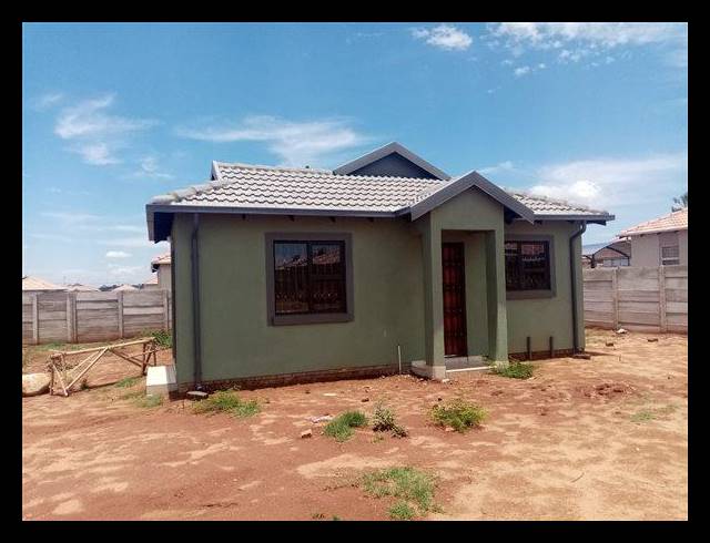 2 BEDROOM HOUSE FOR SALE IN SHARON PARK